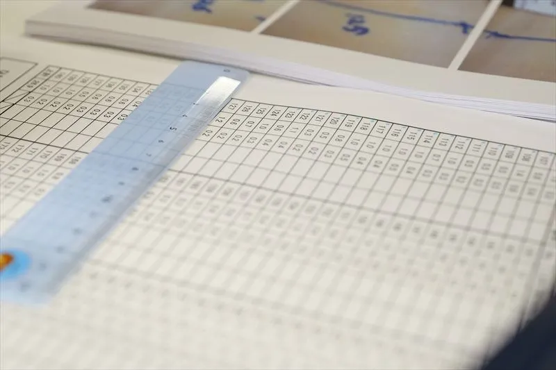 劣化の度合いを丁寧に調べて数量を表記
